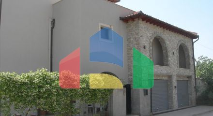 For Sale - Detached house 520 m² in Volos-Pilio