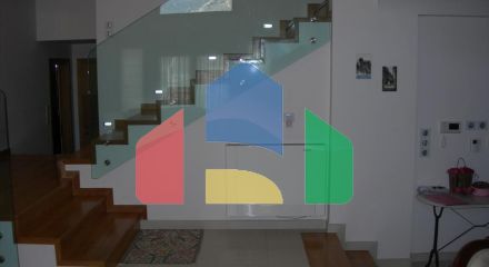 Продаж - Котедж 520 m² в Волосі-Піліо