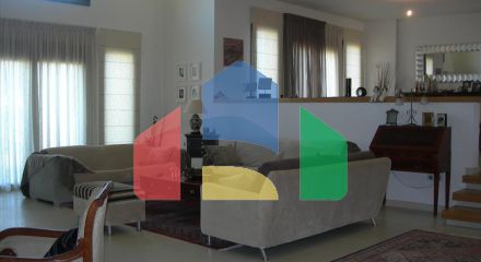 Продаж - Котедж 520 m² в Волосі-Піліо