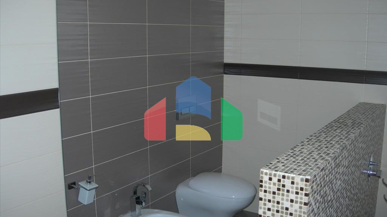 Продаж - Котедж 520 m² в Волосі-Піліо