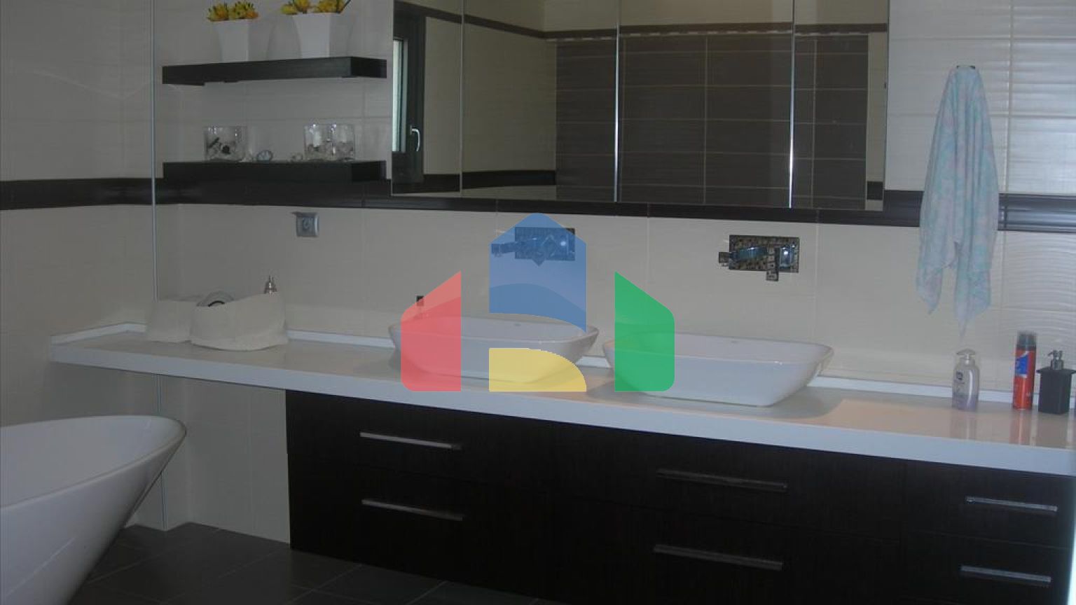 Продаж - Котедж 520 m² в Волосі-Піліо