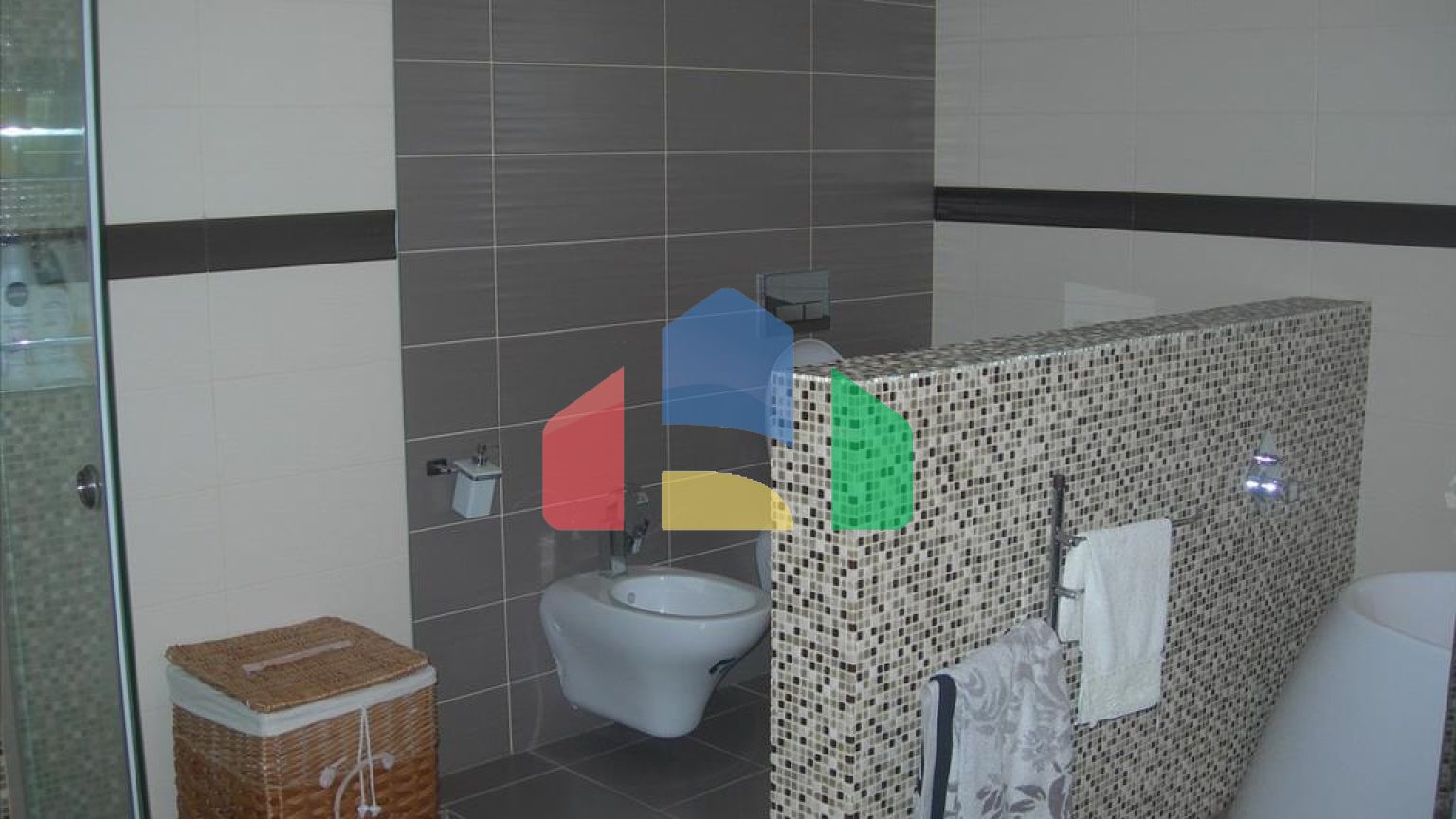 Продаж - Котедж 520 m² в Волосі-Піліо