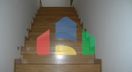 Продаж - Котедж 520 m² в Волосі-Піліо