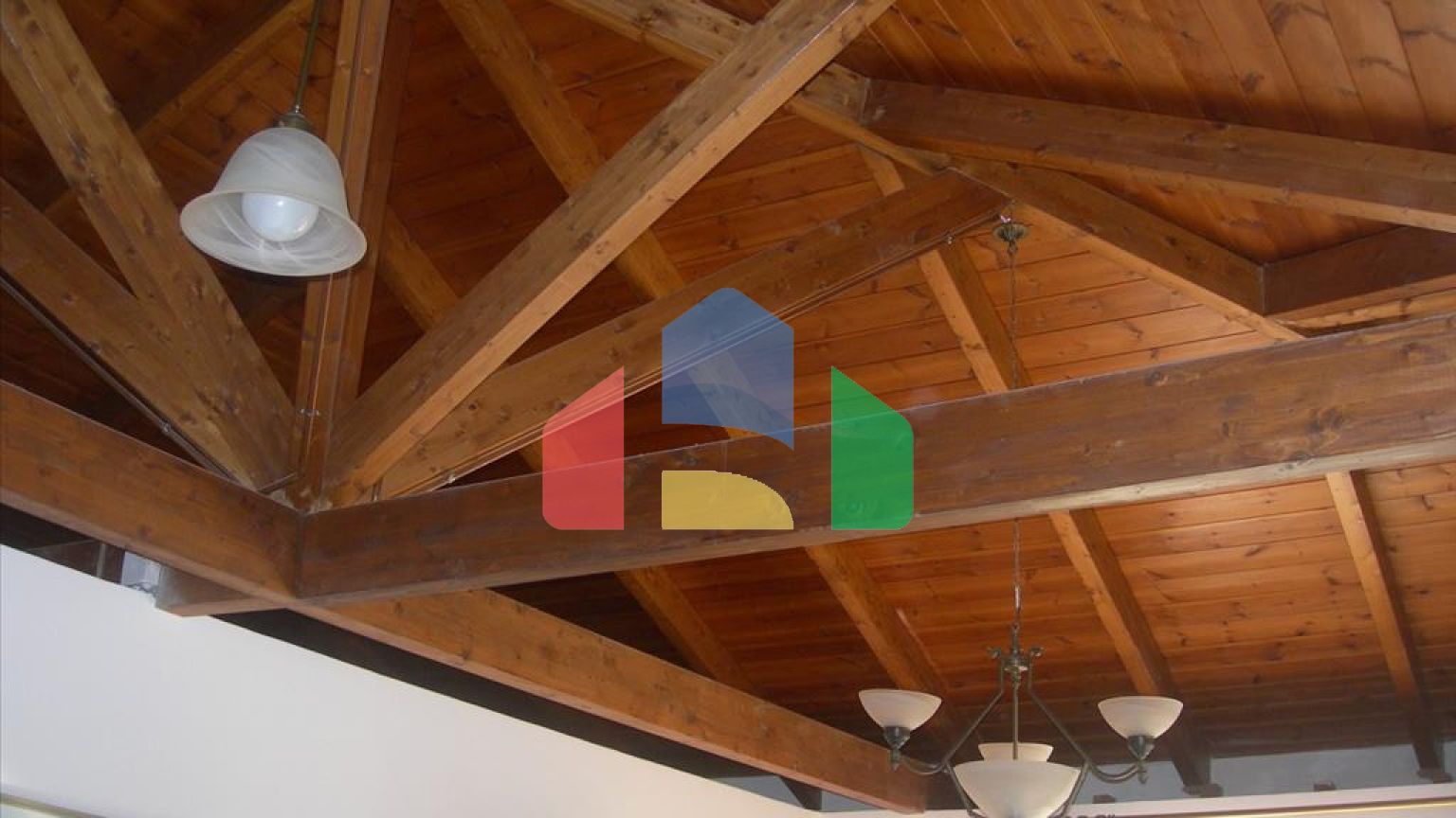 Продаж - Котедж 520 m² в Волосі-Піліо