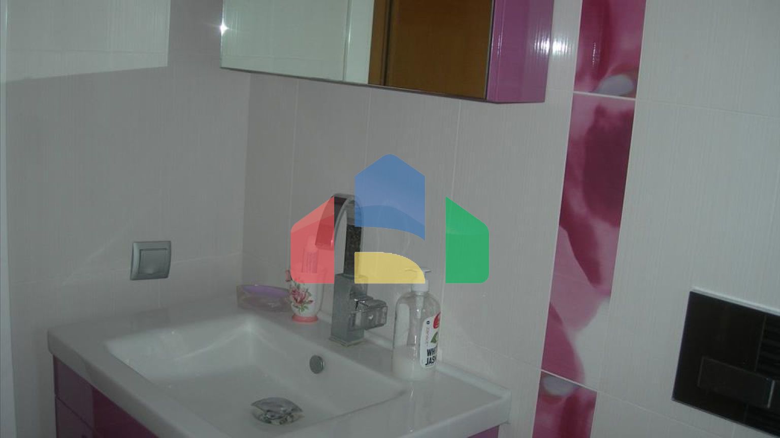 Продаж - Котедж 520 m² в Волосі-Піліо