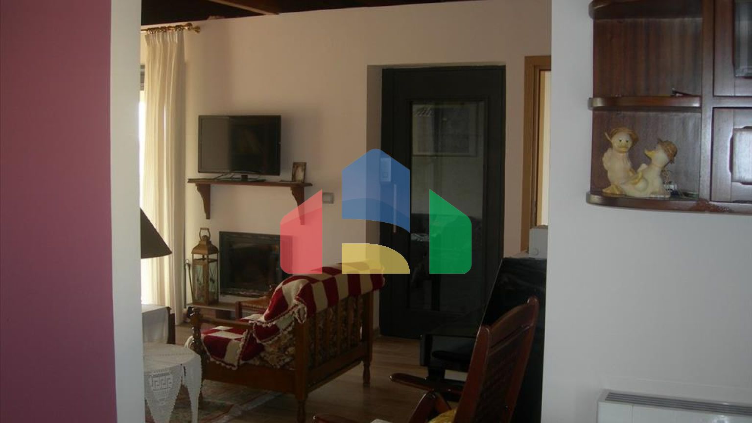 Продаж - Котедж 520 m² в Волосі-Піліо