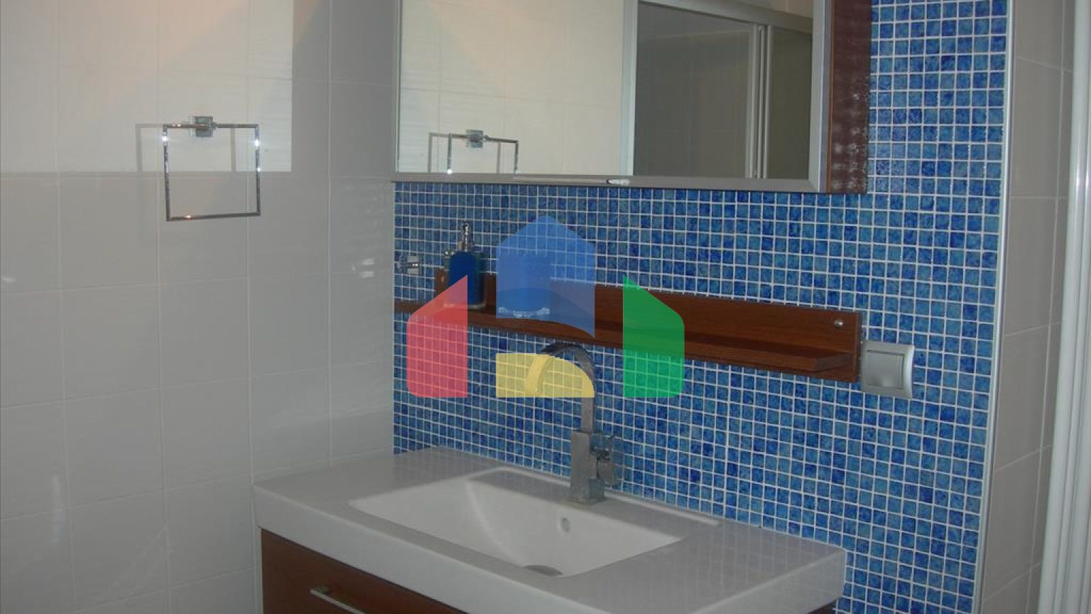 Продаж - Котедж 520 m² в Волосі-Піліо