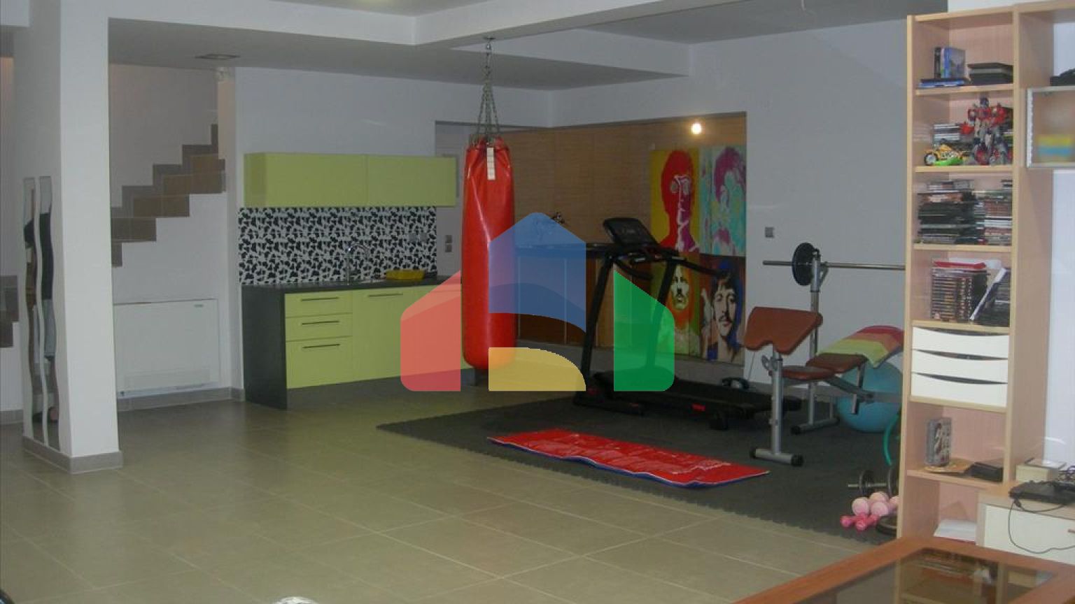 Продаж - Котедж 520 m² в Волосі-Піліо