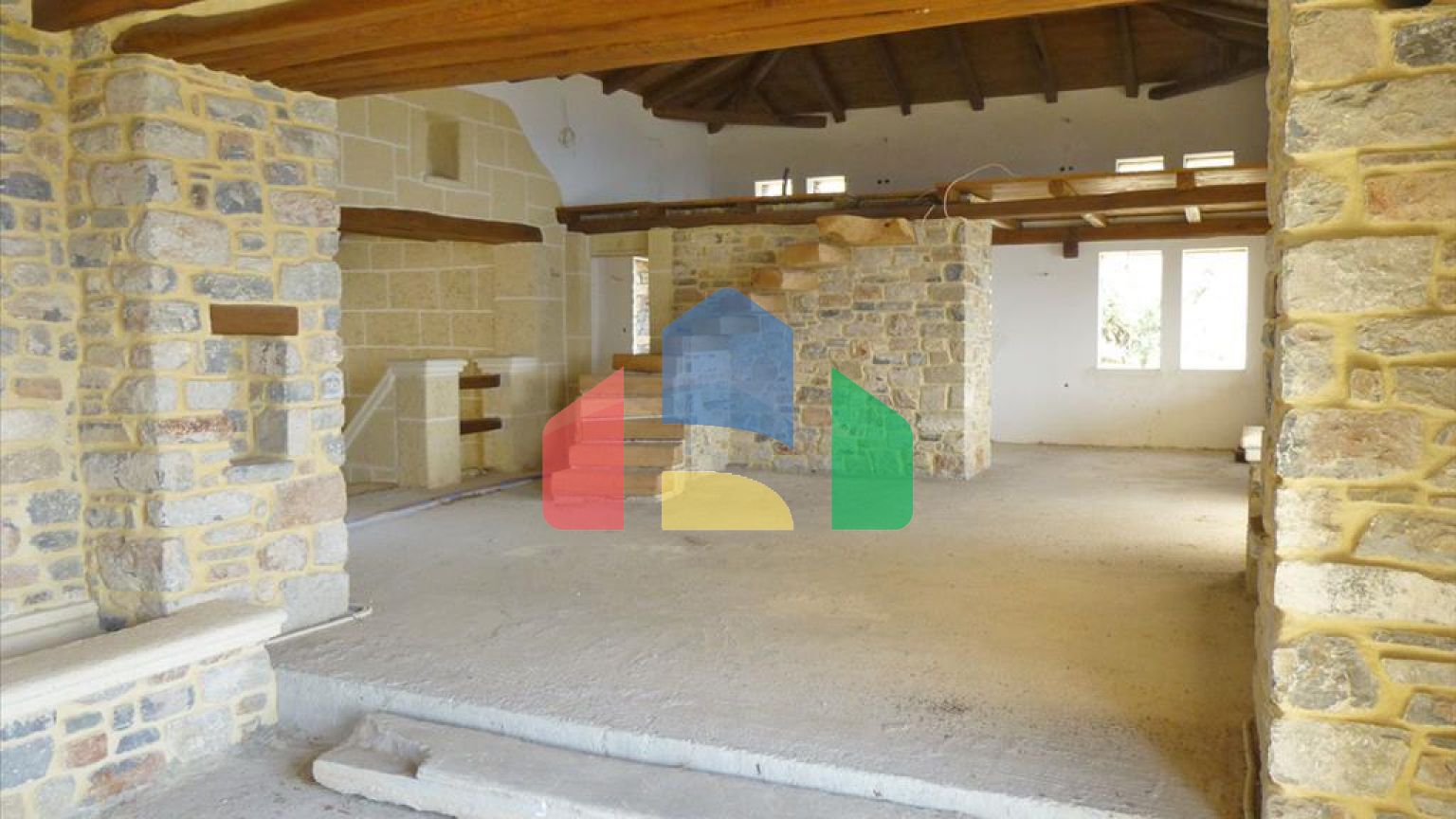 Продаж - Вілла 270 m² в Волосі-Піліо