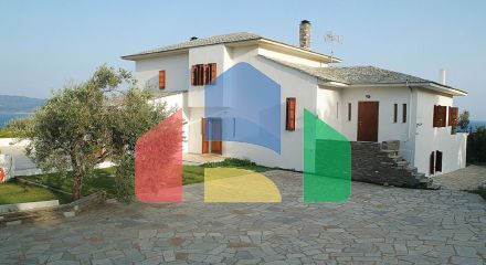 For Sale - Villa 440 m² in Volos-Pilio