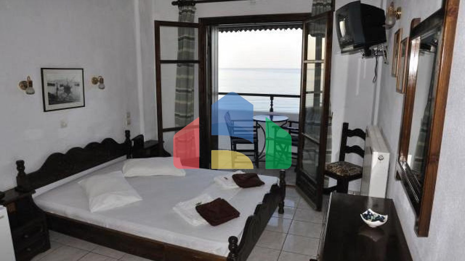 Продаж - Готель 1150 m² в Волосі-Піліо