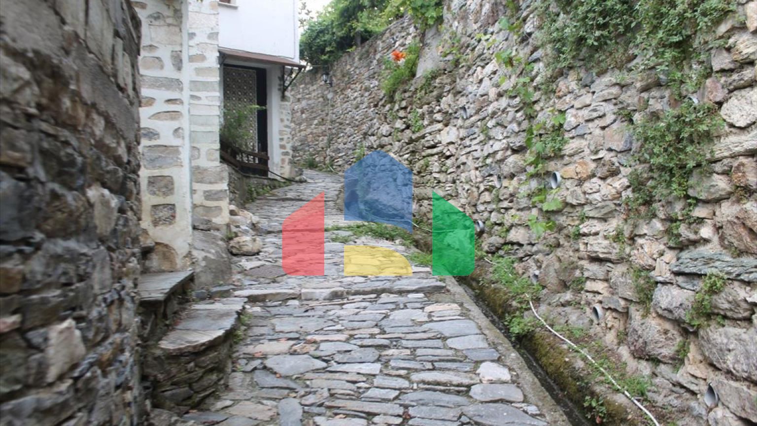 Продаж - Котедж 70 m² в Волосі-Піліо