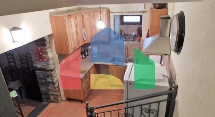 Продаж - Котедж 233 m² в Волосі-Піліо