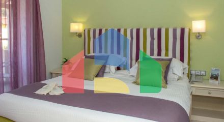 Продаж - Готель 2000 m² на Тасосі