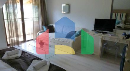 Продаж - Готель 2000 m² на Тасосі