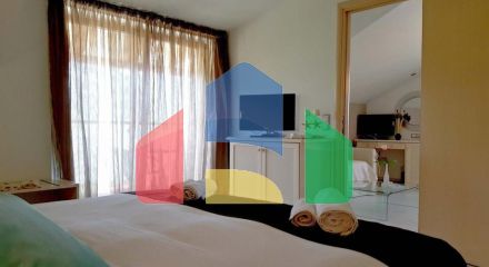 Продаж - Готель 2000 m² на Тасосі