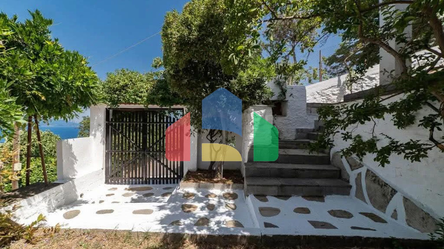 Продаж - Котедж 200 m² на Тасосі