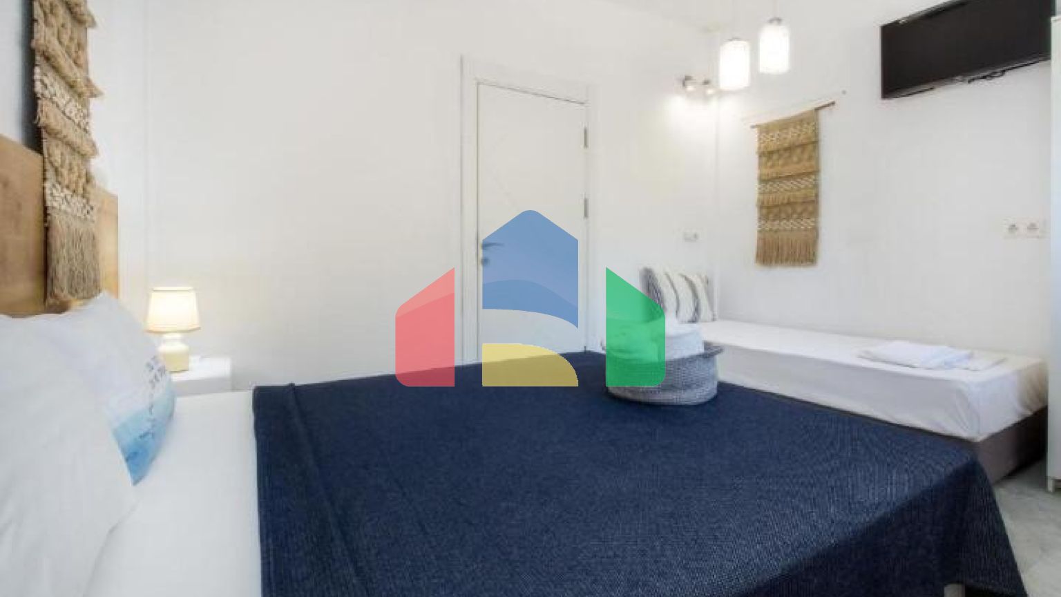 Продаж - Готель 215 m² на Тасосі