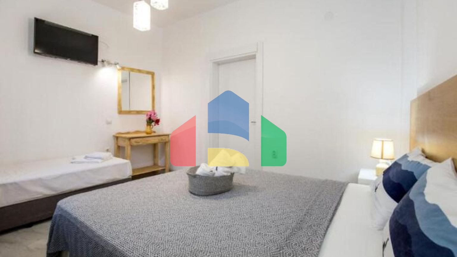 Продаж - Готель 215 m² на Тасосі