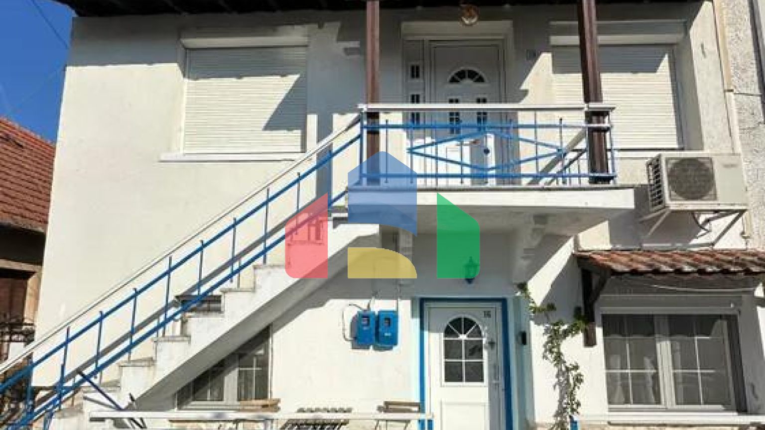 Продаж - Квартира 90 m² на Тасосі