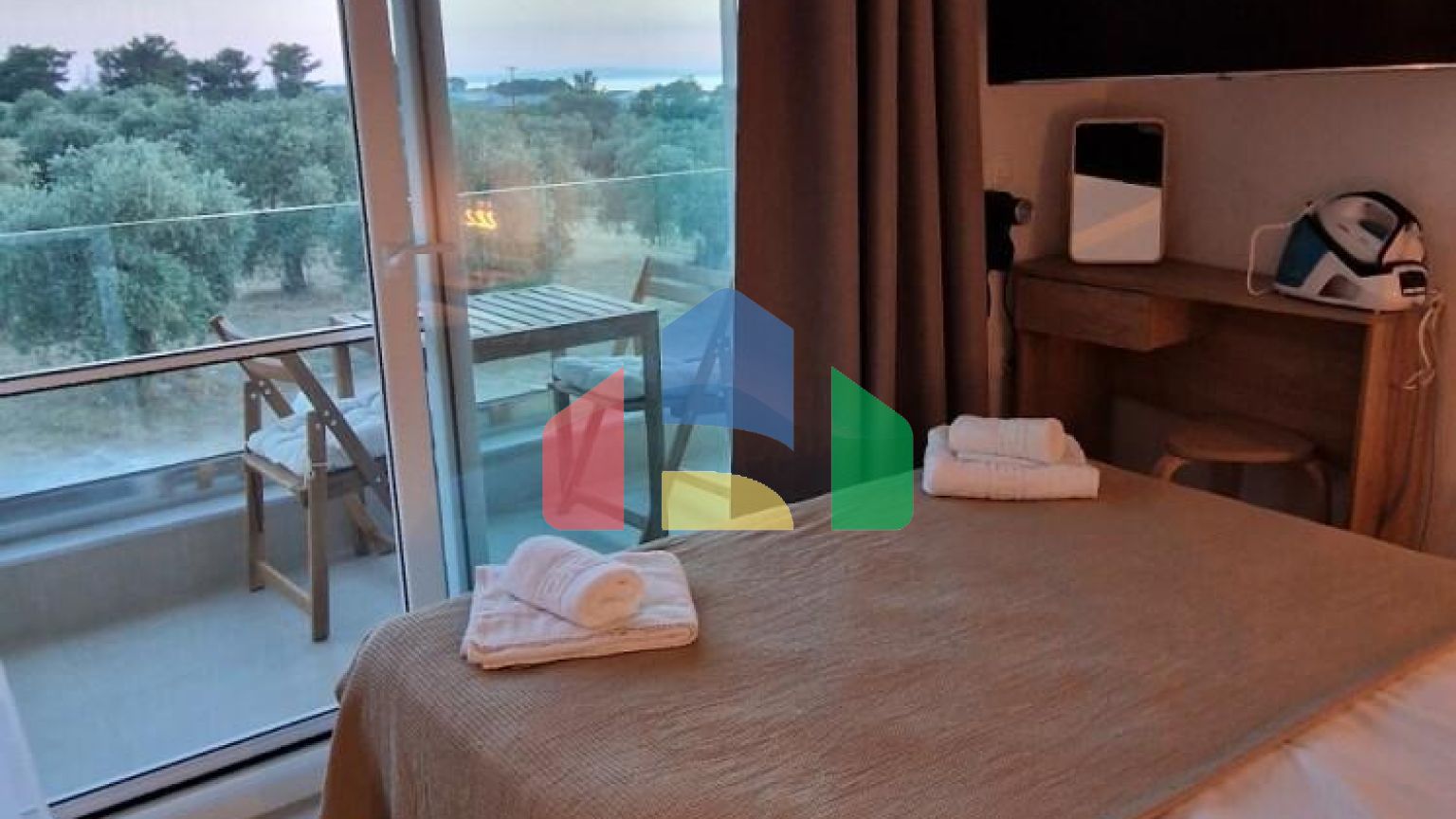 Продаж - Комплекс 360 m² на Тасосі