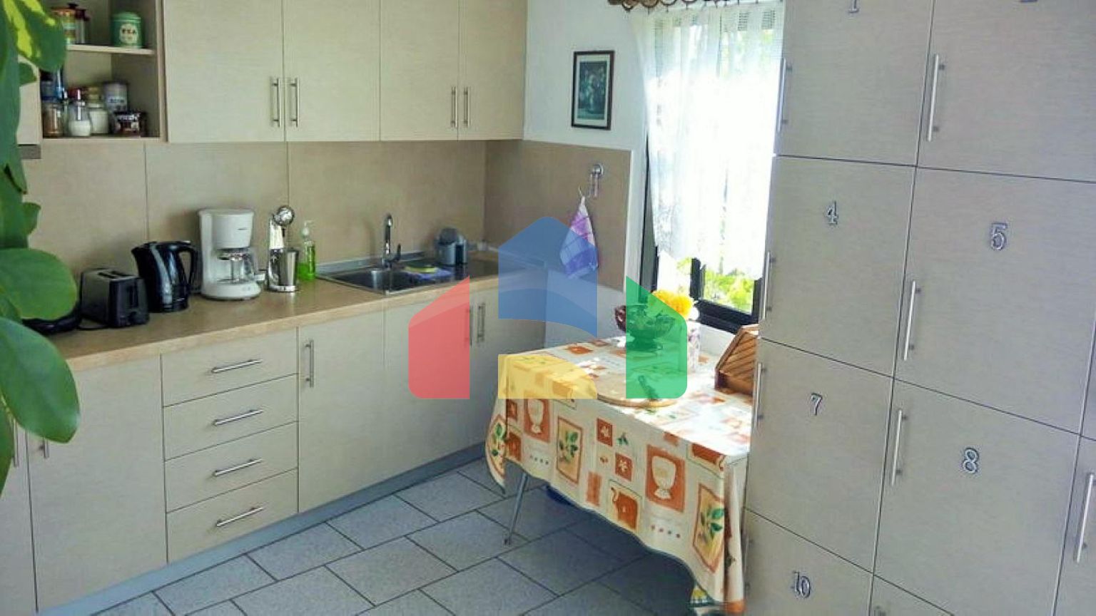 Продажа - Гостиница 300 m² на Тасосе