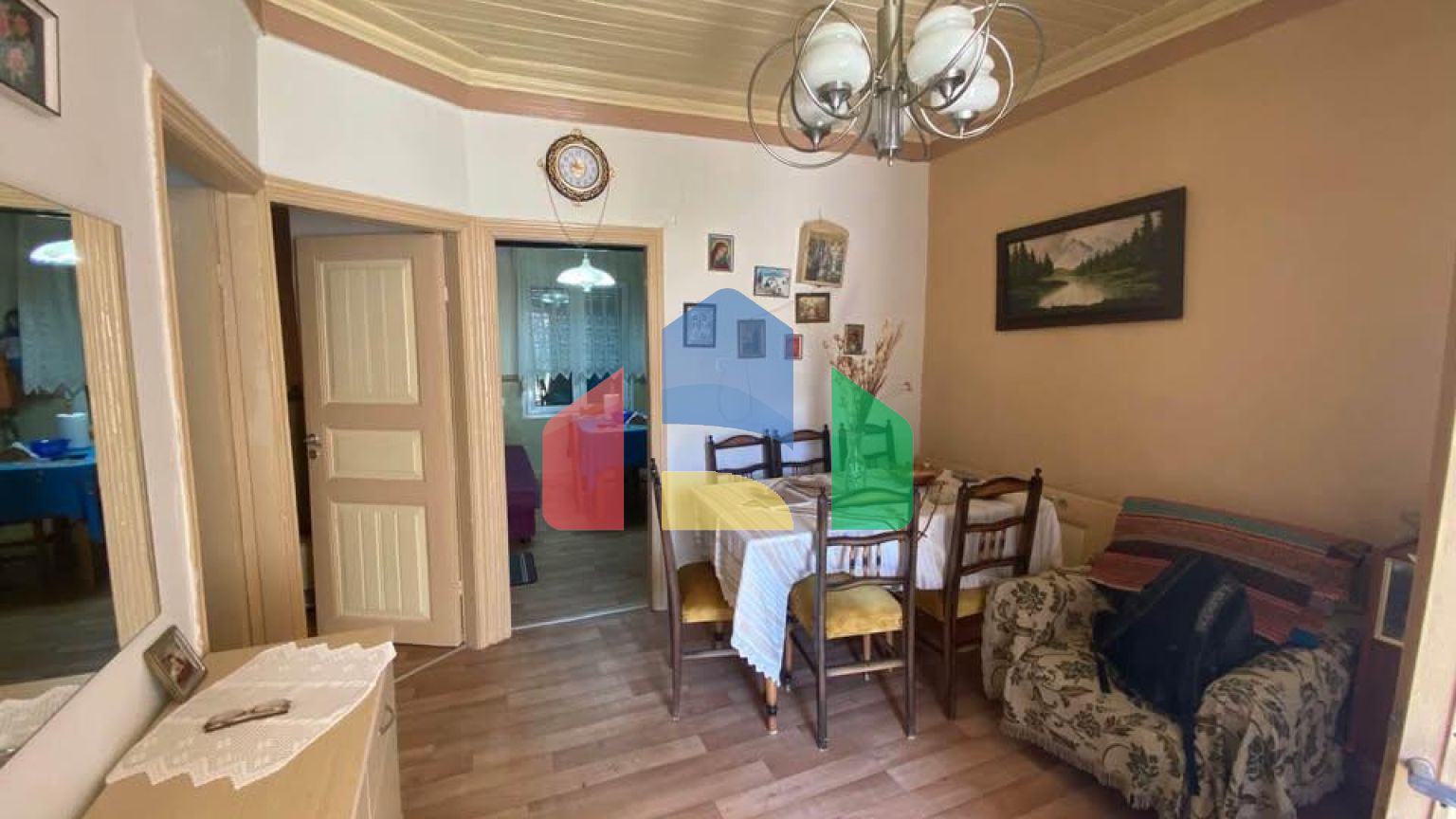 Продаж - Котедж 130 m² на Тасосі