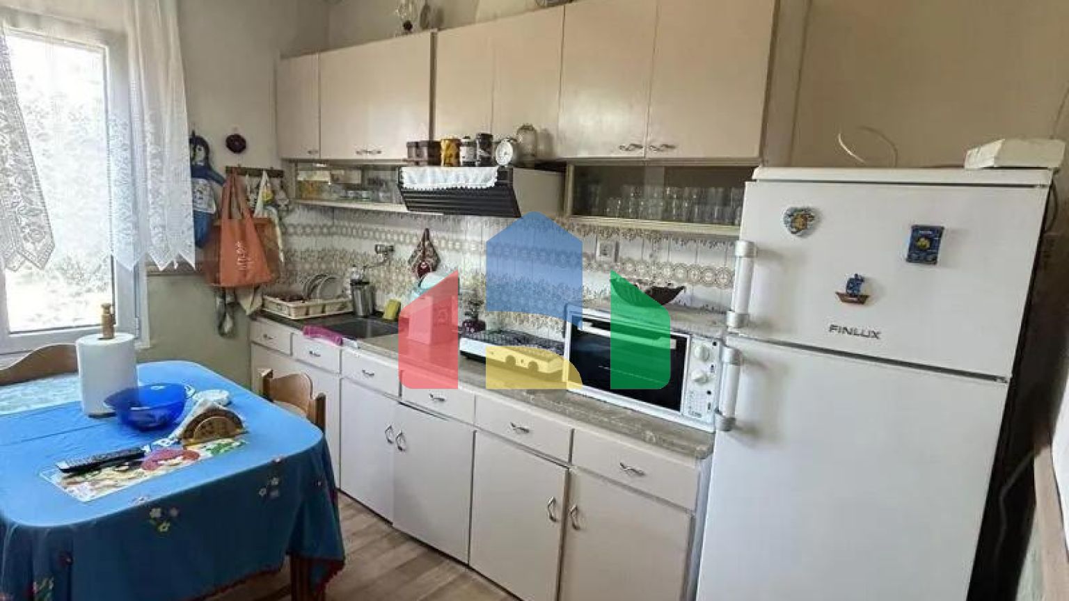 Продаж - Котедж 130 m² на Тасосі