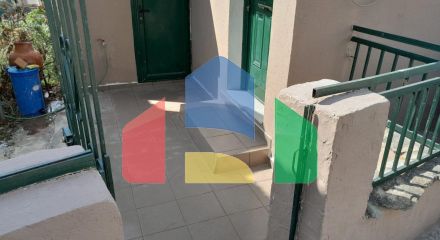 Продаж - Котедж 83 m² на Тасосі