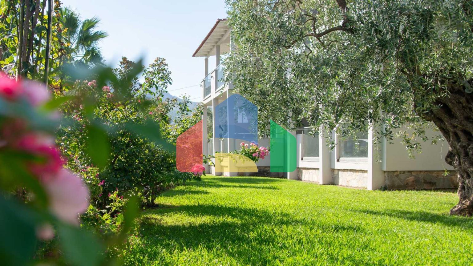 Продажа - Гостиница 1056 m² на Тасосе