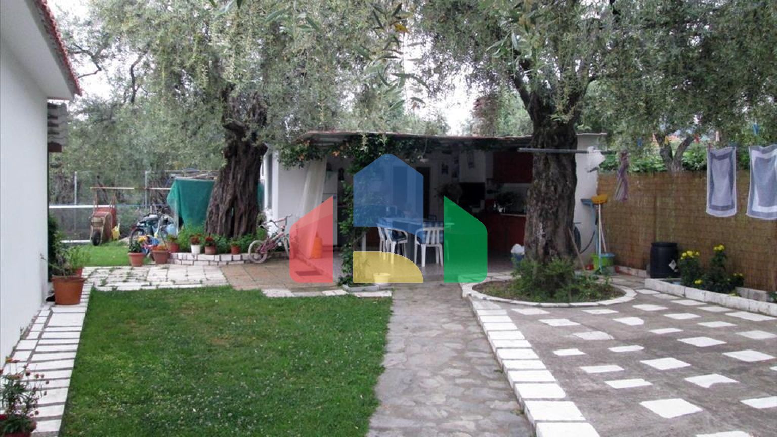 Продажа - Гостиница 250 m² на Тасосе