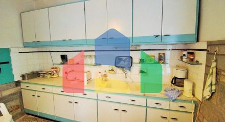 Продаж - Котедж 415 m² на Тасосі