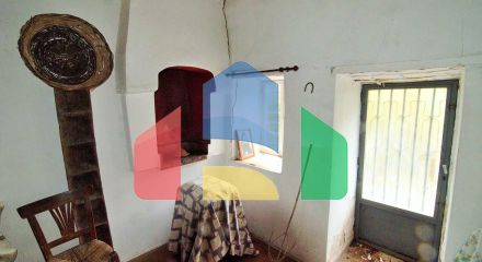 Продаж - Котедж 415 m² на Тасосі