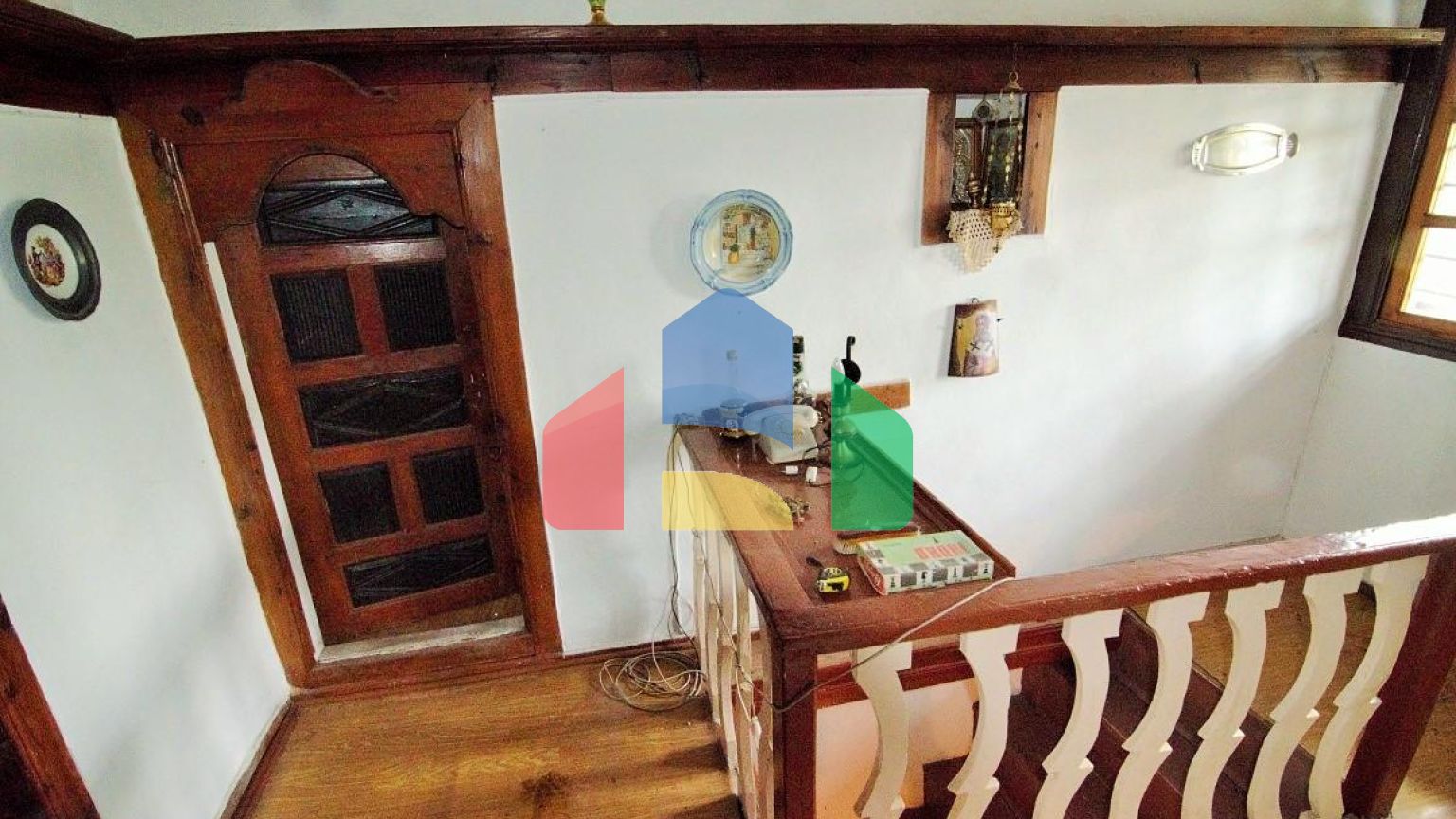 Продаж - Котедж 415 m² на Тасосі