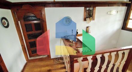 Продаж - Котедж 415 m² на Тасосі