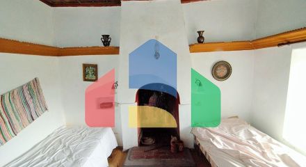 Продаж - Котедж 415 m² на Тасосі