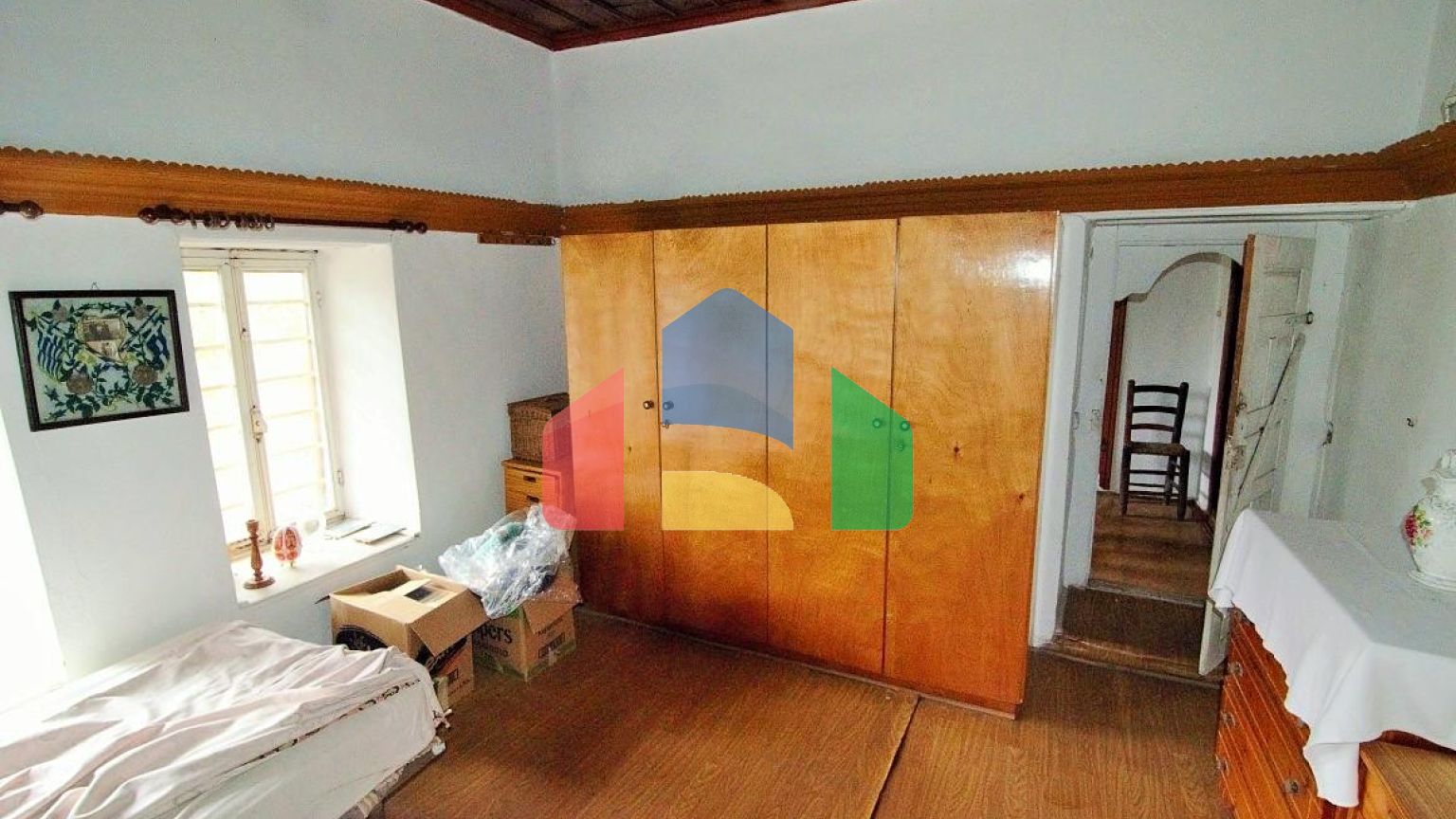 Продаж - Котедж 415 m² на Тасосі