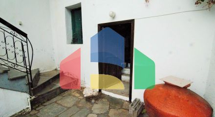 Продаж - Котедж 415 m² на Тасосі