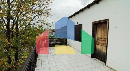 Продаж - Котедж 415 m² на Тасосі