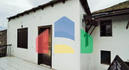 Продаж - Котедж 415 m² на Тасосі