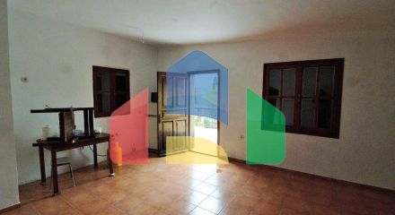 Продаж - Котедж 415 m² на Тасосі