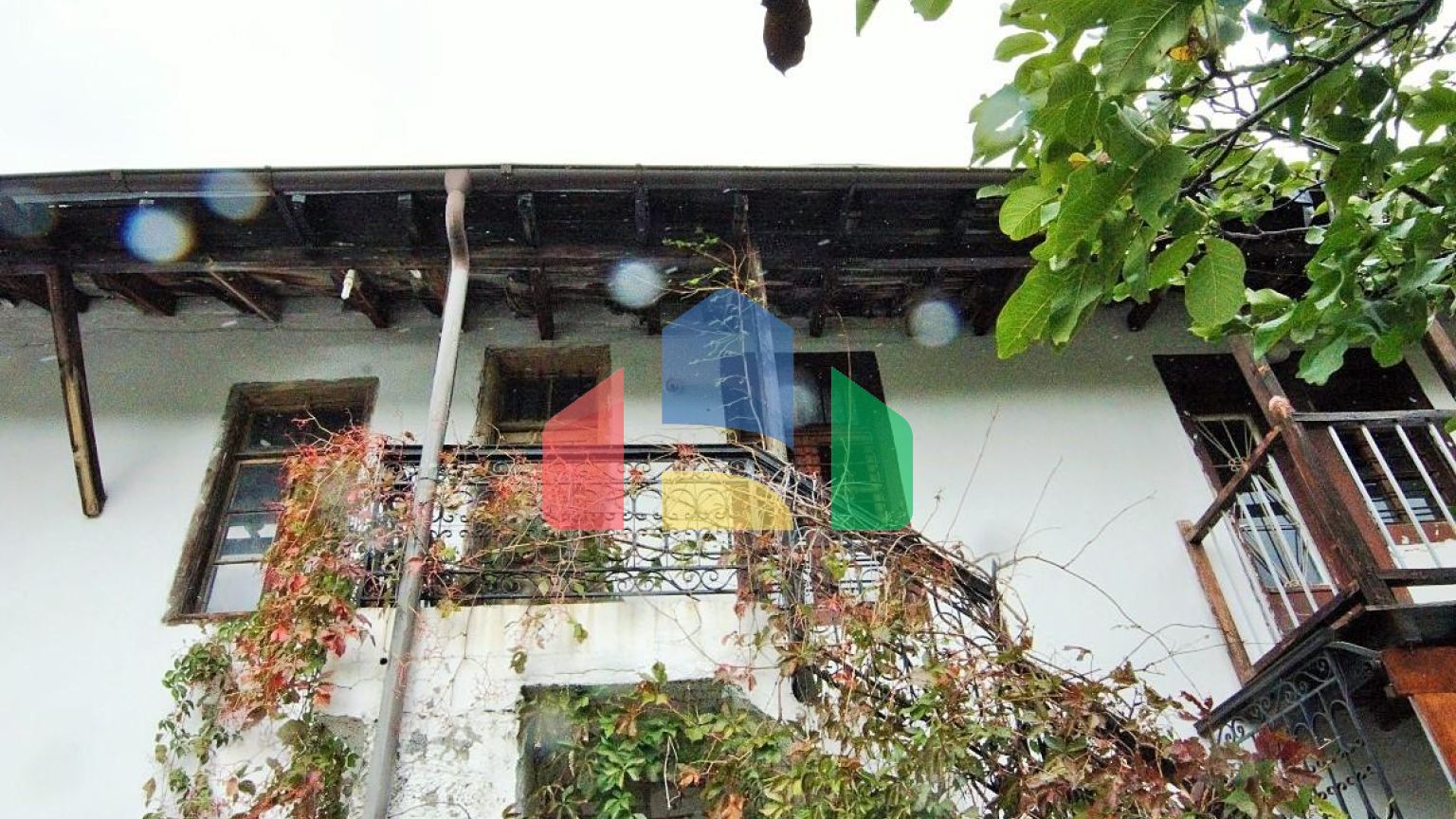 Продаж - Котедж 415 m² на Тасосі