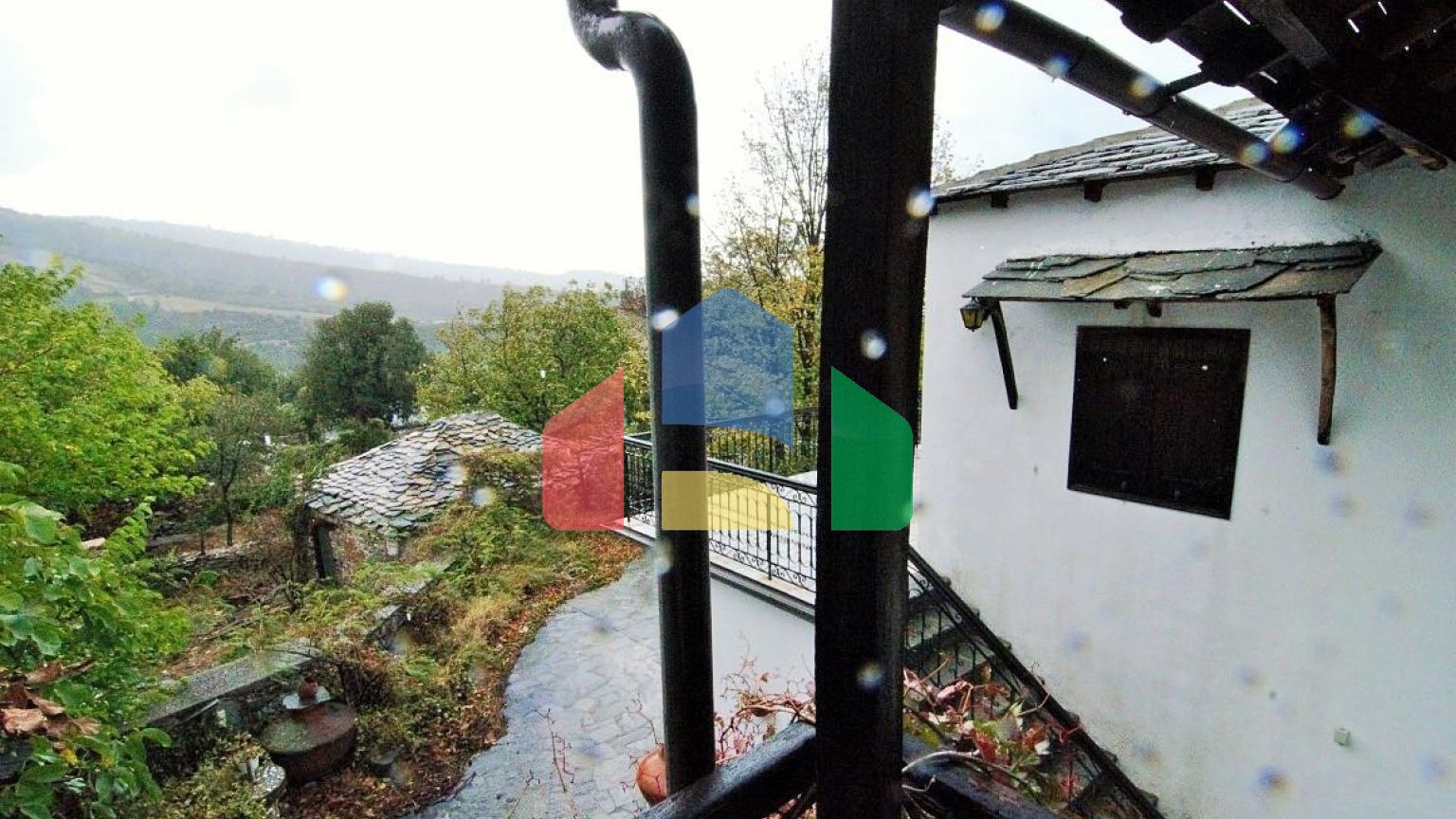 Продаж - Котедж 415 m² на Тасосі