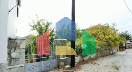 Продаж - Котедж 415 m² на Тасосі