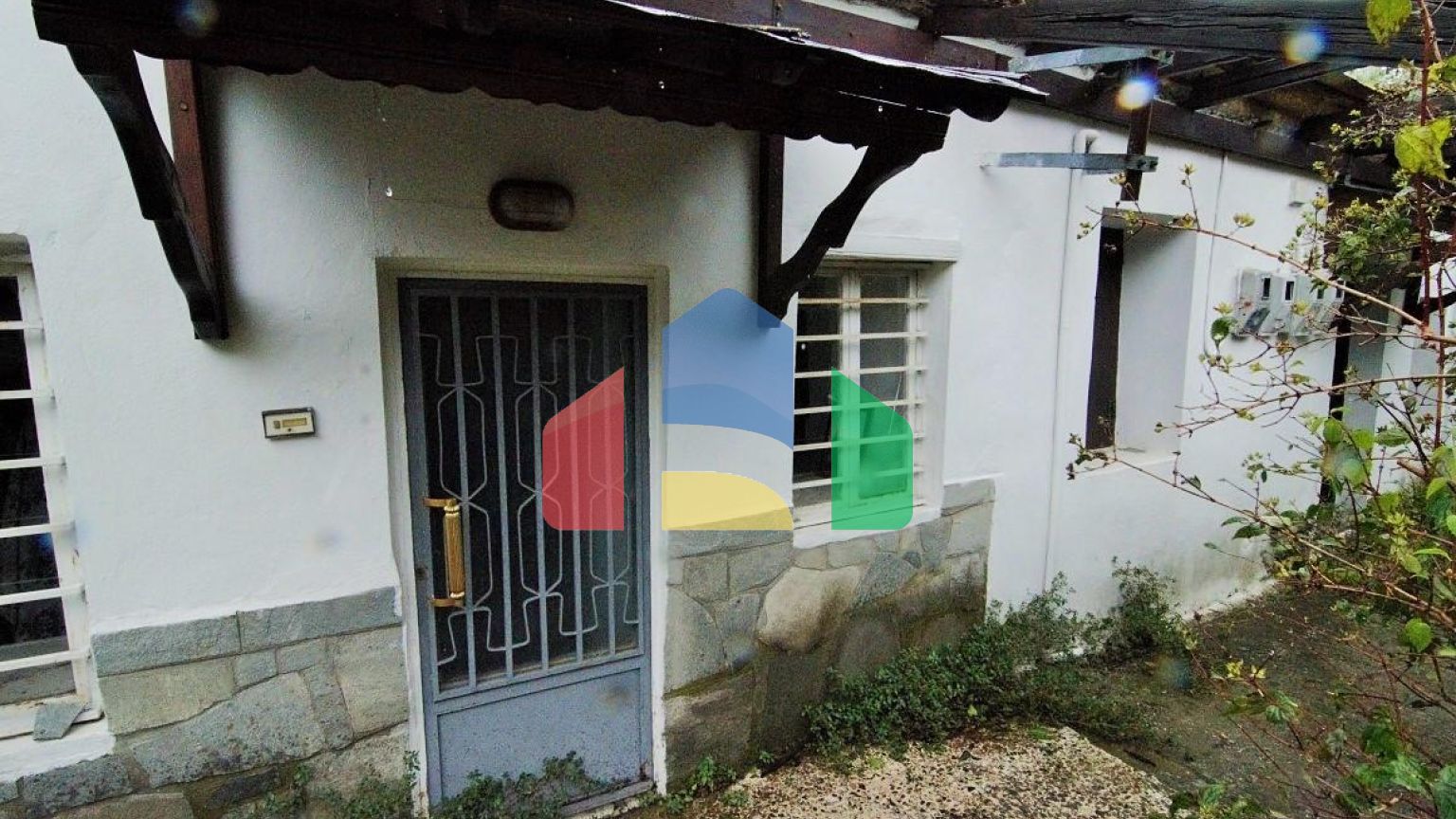 Продаж - Котедж 415 m² на Тасосі