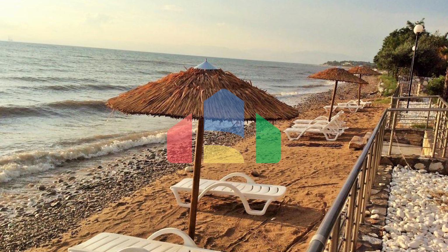 Продаж - Бізнес 410 m² на Тасосі