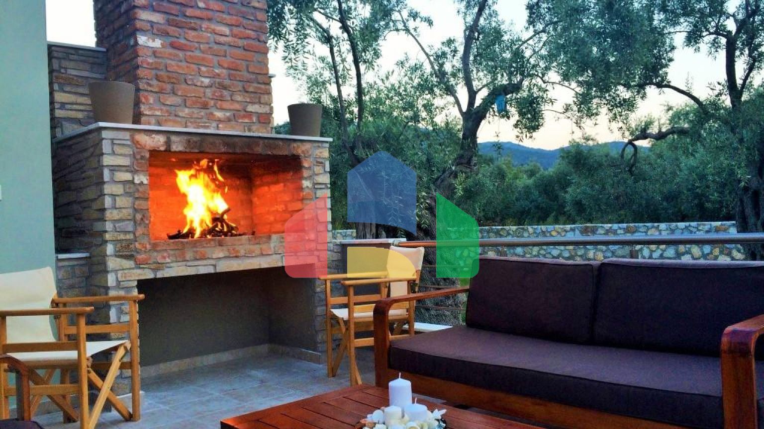 Продаж - Бізнес 410 m² на Тасосі