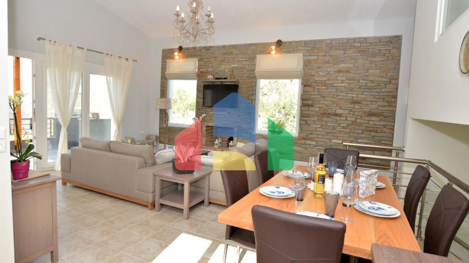 Продаж - Бізнес 410 m² на Тасосі