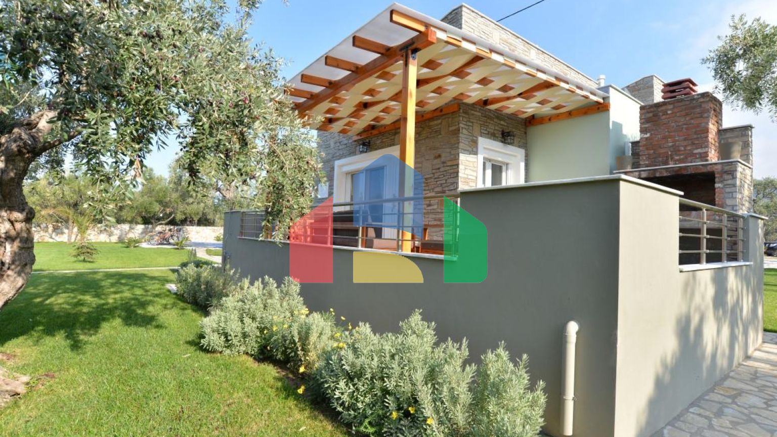 Продаж - Бізнес 410 m² на Тасосі