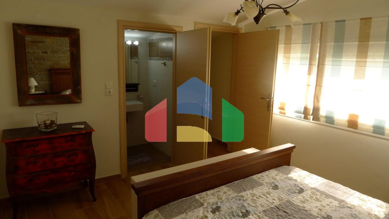 Продаж - Бізнес 410 m² на Тасосі